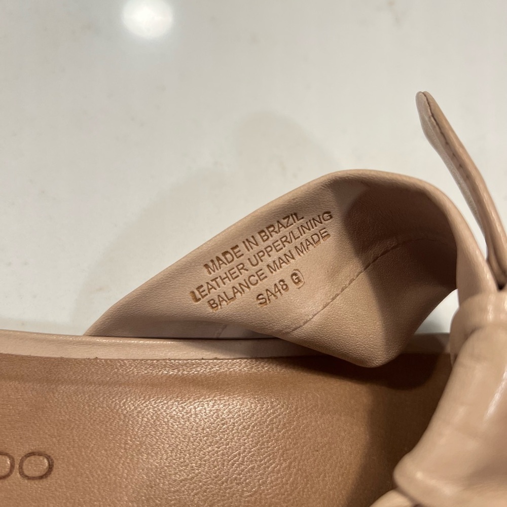 Comfort Knot Toe-Post Sandals - Nude - Picture 3 of 6